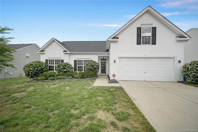 6820 Thistle Down Dr, Harrisburg, NC 28075