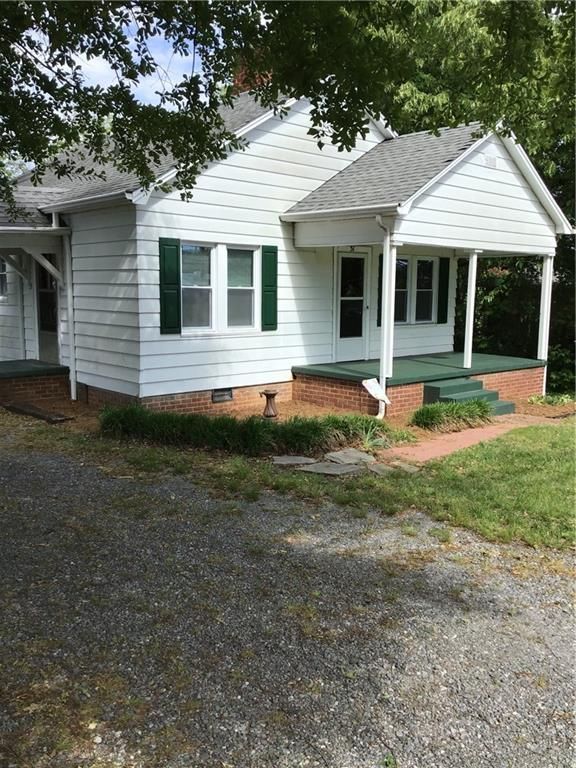 51 27th St NW, Hickory, NC 28601