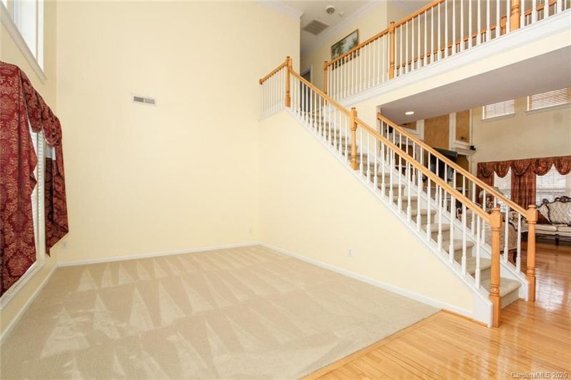 5909 Maple View Pl, Harrisburg, NC 28075