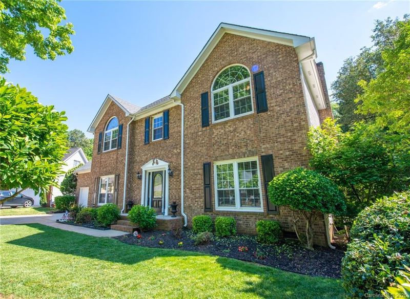 9103 Brightleaf Pl, Charlotte, NC 28269