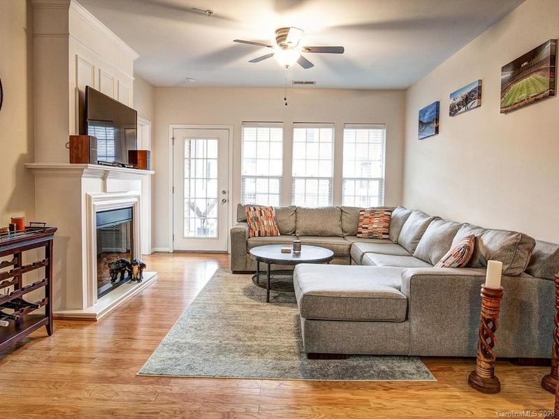 3174 Margellina Dr, Charlotte, NC 28210