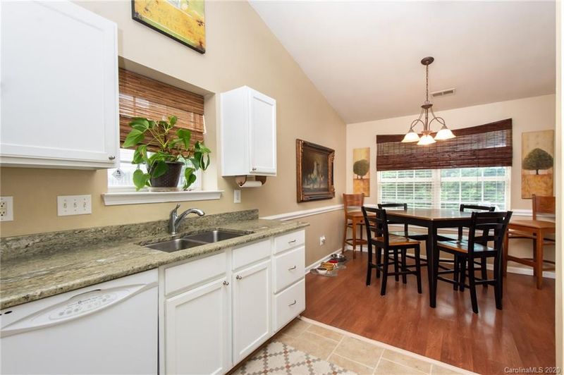 14526 Arbor Ridge Dr, Charlotte, NC 28273