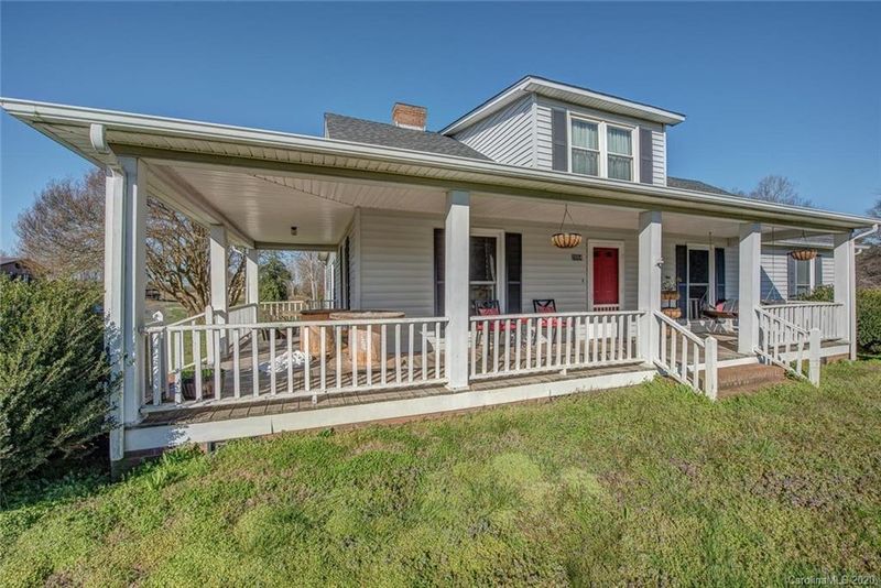 2054 South Point Rd, Belmont, NC 28012