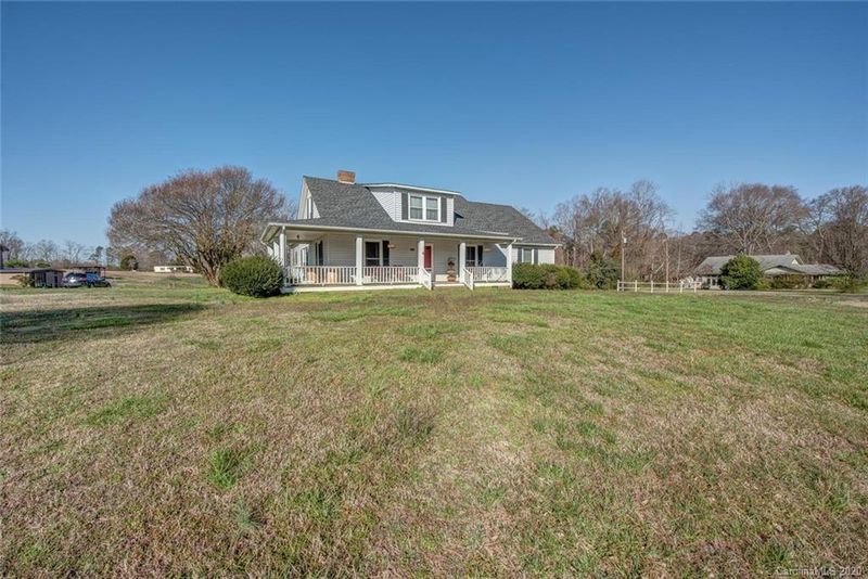 2054 South Point Rd, Belmont, NC 28012