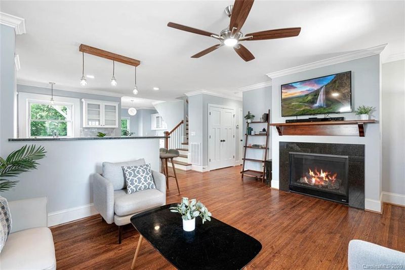940 Everett Pl, Charlotte, NC 28205