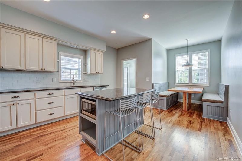 574 High St, Cramerton, NC 28032