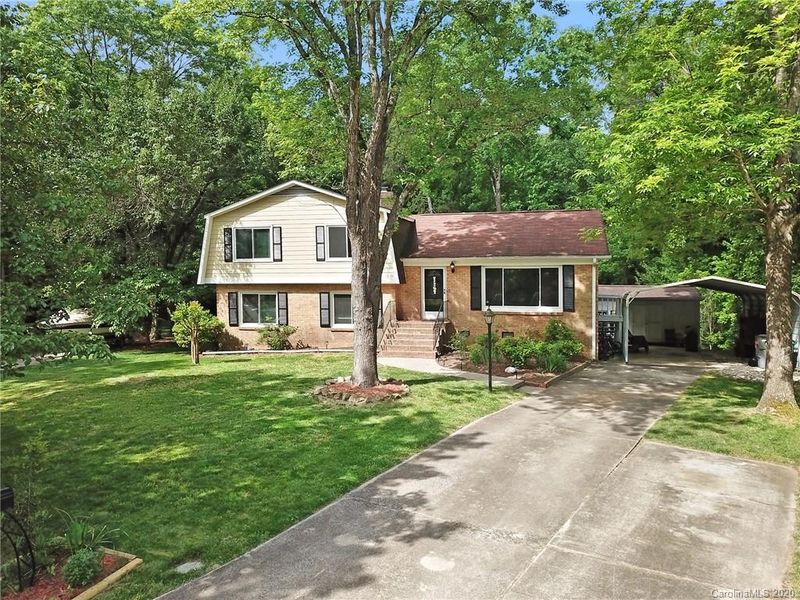 7508 Cornwallis Ln, Charlotte, NC 28270