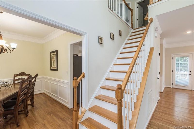 2933 Glen Summit Dr, Charlotte, NC 28270