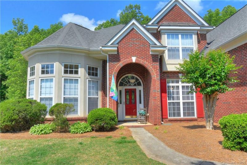 1618 Ambergate Dr, Waxhaw, NC 28173