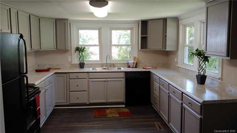 668 Patterson Ave, Kannapolis, NC 28083
