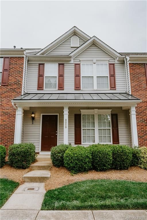 8059 Mariners Pointe Cir, Denver, NC 28037