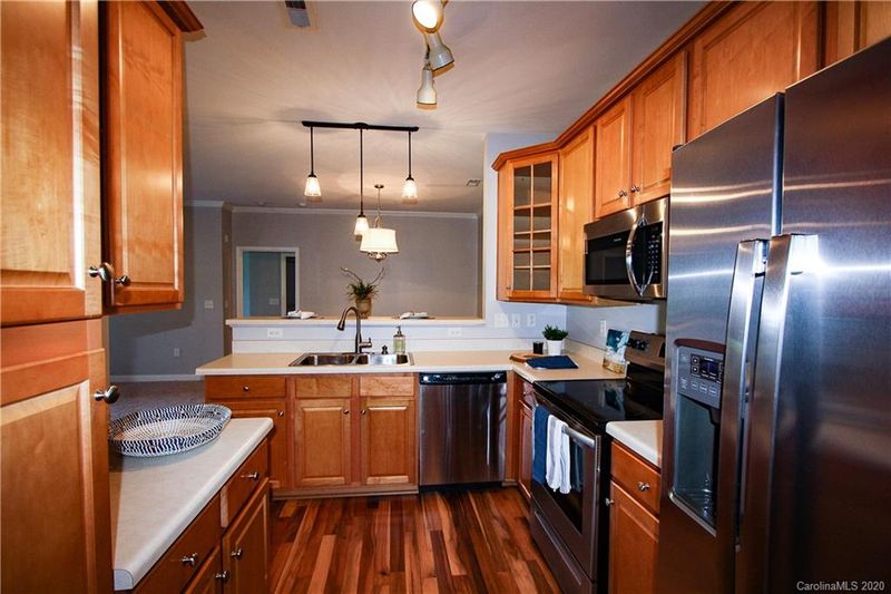 16913 Doe Valley Ct, Cornelius, NC 28031