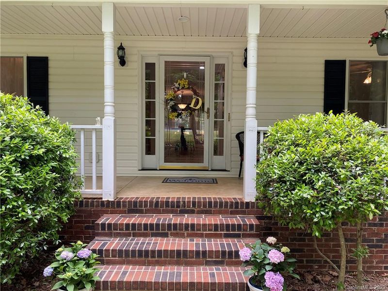 5910 Polk Mountain Dr, Marshville, NC 28103