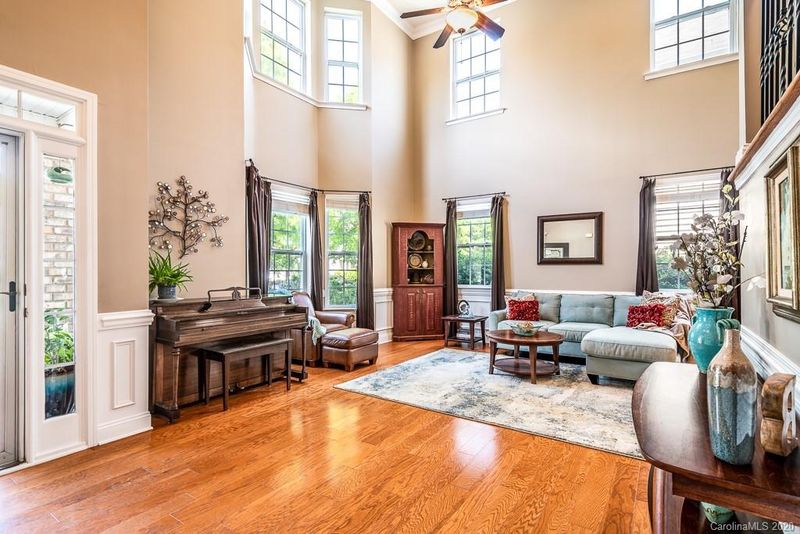 10763 Traders Ct, Davidson, NC 28036