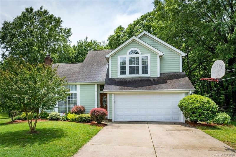 4217 Compton Ct, Indian Trail, NC 28079