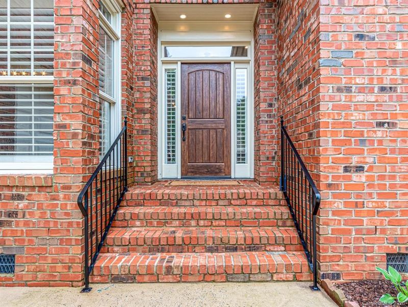 17422 Summer Place Dr, Cornelius, NC 28031