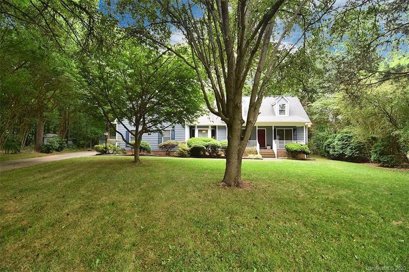 8612 First Run Ct, Charlotte, NC 28215
