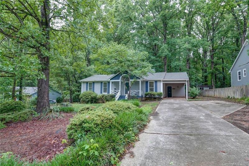 106 Old Bridge Ct, Gastonia, NC 28056