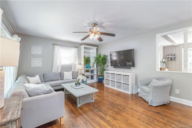 5611 Londonderry Rd, Charlotte, NC 28210