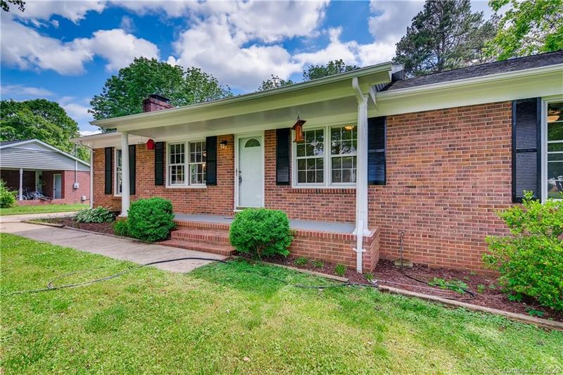 4817 Buckeye Ln, Gastonia, NC 28056