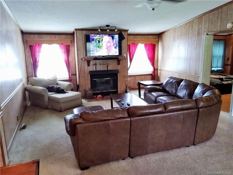 225 John Frasure Rd, Mount Holly, NC 28120