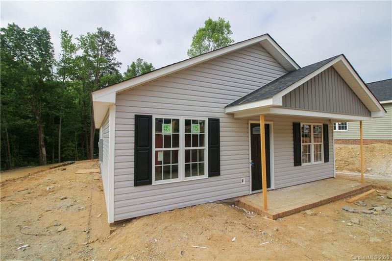 1026 Kentucky St, Kannapolis, NC 28083