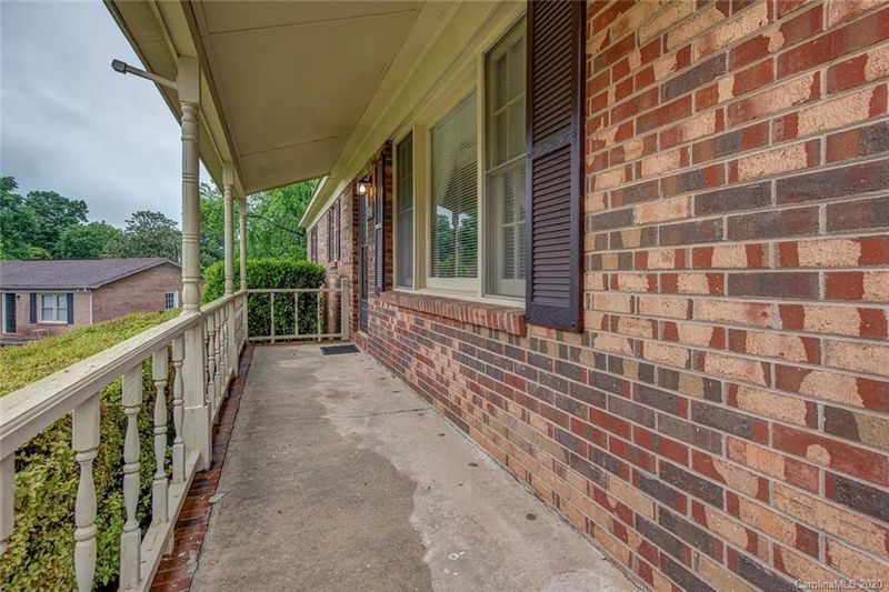 3008 Woodhurst Ct, Gastonia, NC 28056