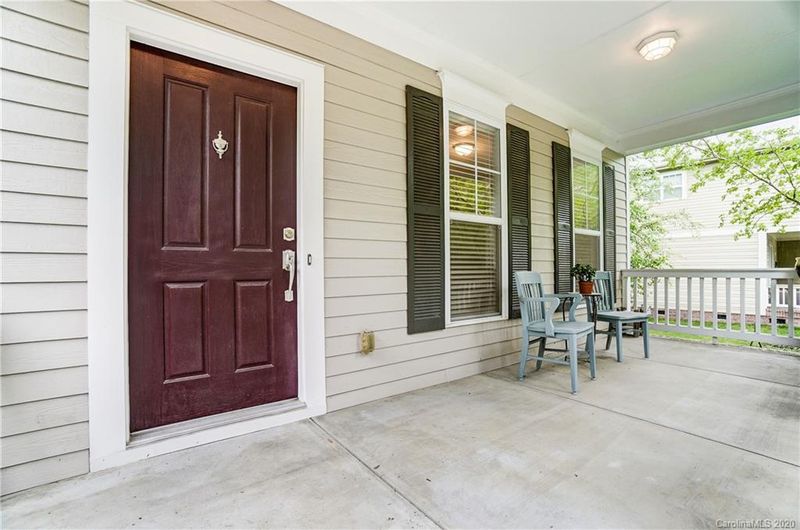 1023 Windsong Bay Ln, Tega Cay, SC 29708