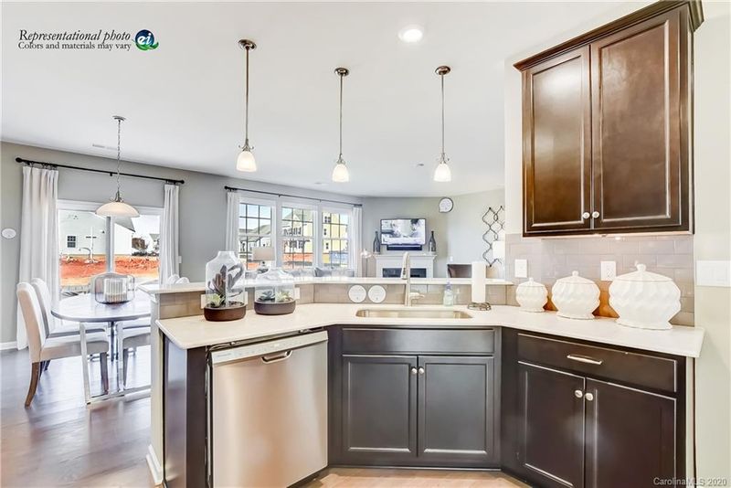 112 Outrigger Ln #104, Troutman, NC 28166
