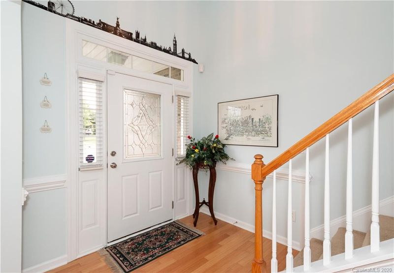 6039 Cactus Valley Rd, Charlotte, NC 28277