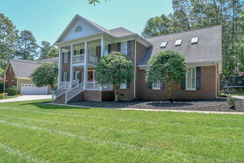 1004 Woodhurst Dr, Monroe, NC 28110