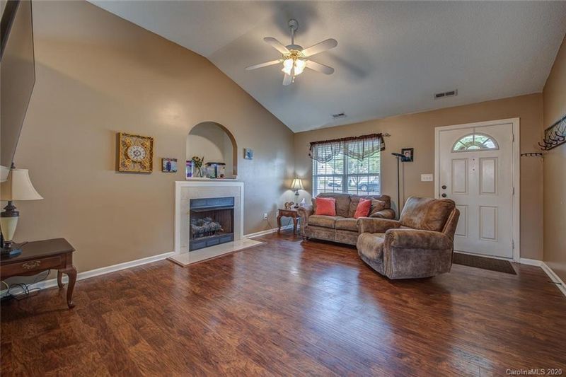 5509 Katherine Ct, Dallas, NC 28034