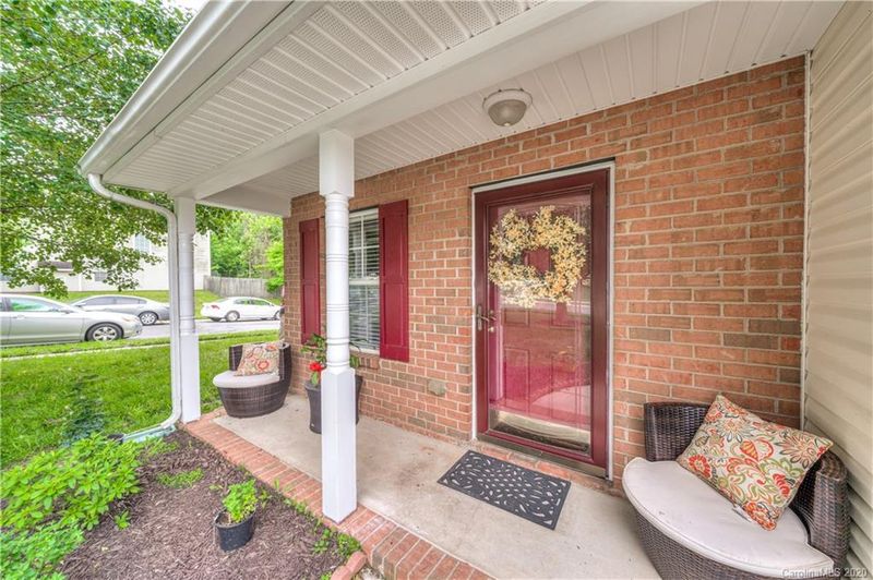 6357 Day Lilly Ln, Charlotte, NC 28216