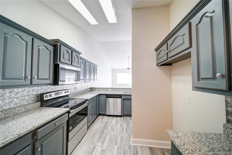 3903 Sage Ct, Denver, NC 28037