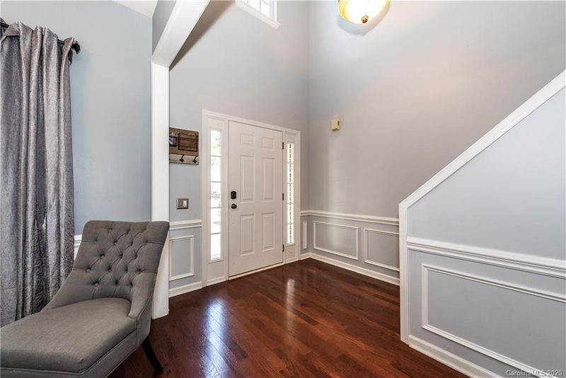 2240 Winthorp Ridge Rd, Charlotte, NC 28270