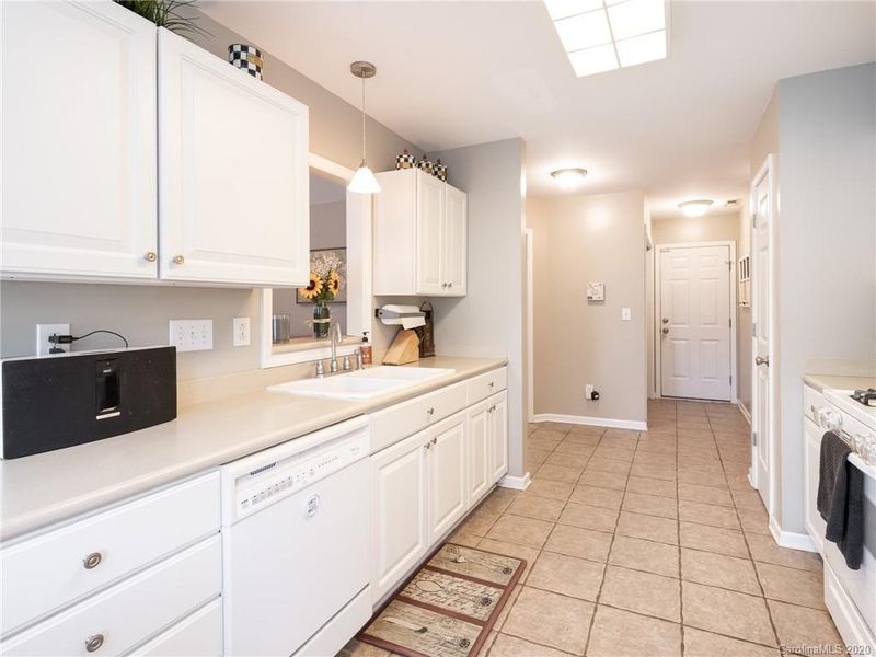 2214 Tree Ridge Rd, Indian Trail, NC 28079