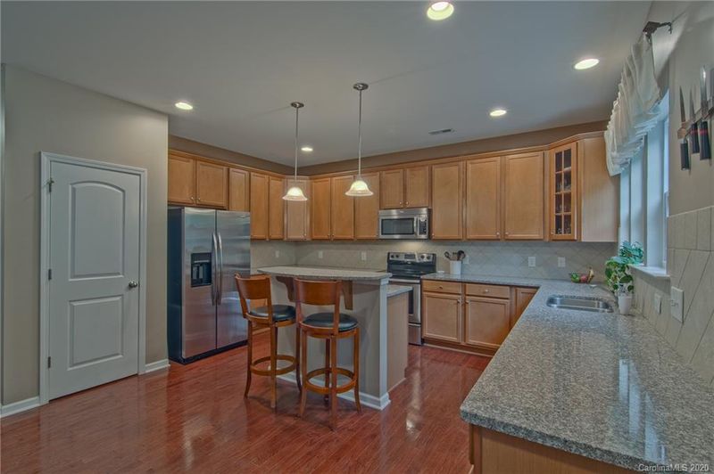 17320 Silas Place Dr, Davidson, NC 28036