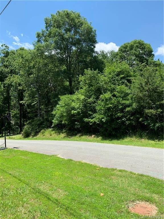4505 Lindsay Ln, Matthews, NC 28105