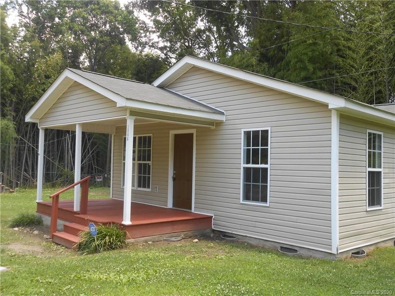 1008 John Williams Rd, Clover, SC 29710