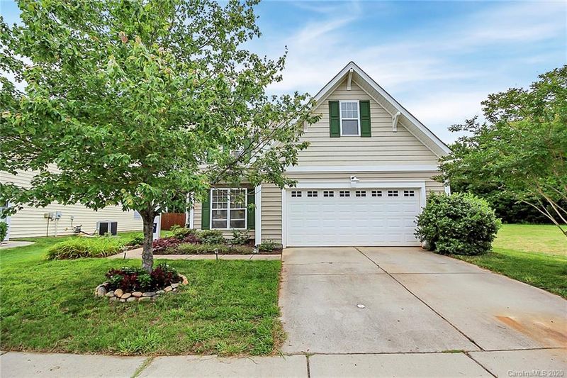 627 Goldflower Dr, Rock Hill, SC 29732