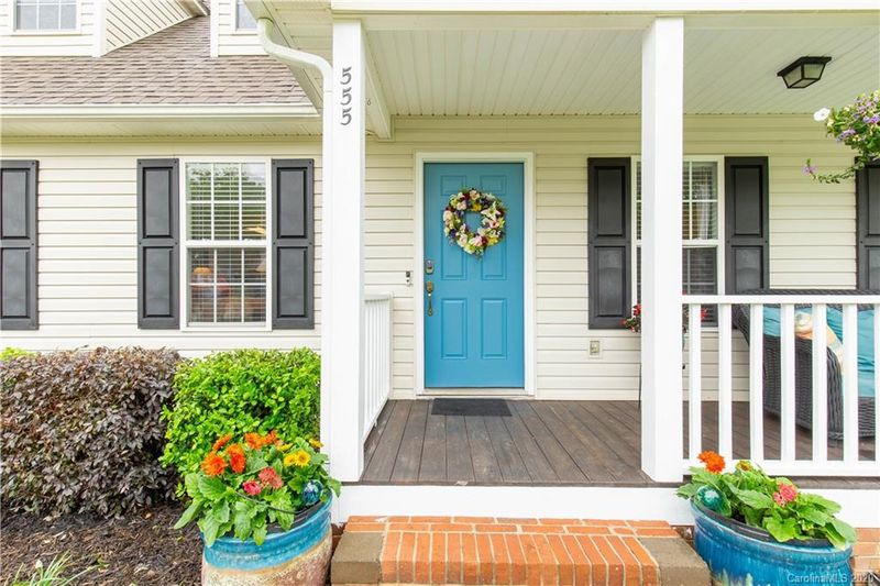 555 Menzies Dr, Rock Hill, SC 29730