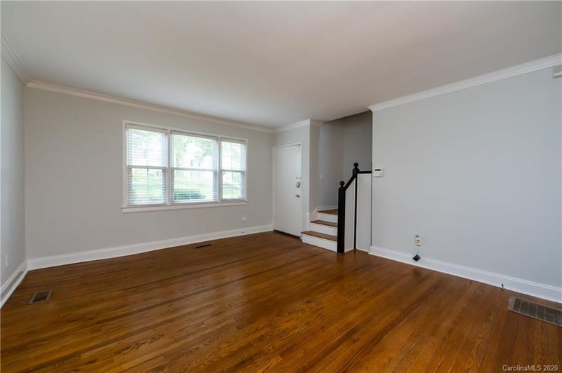 521 Wakefield Dr #B, Charlotte, NC 28209