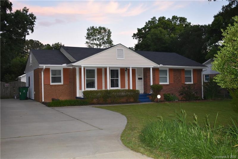 3816 Farmview Rd, Charlotte, NC 28205