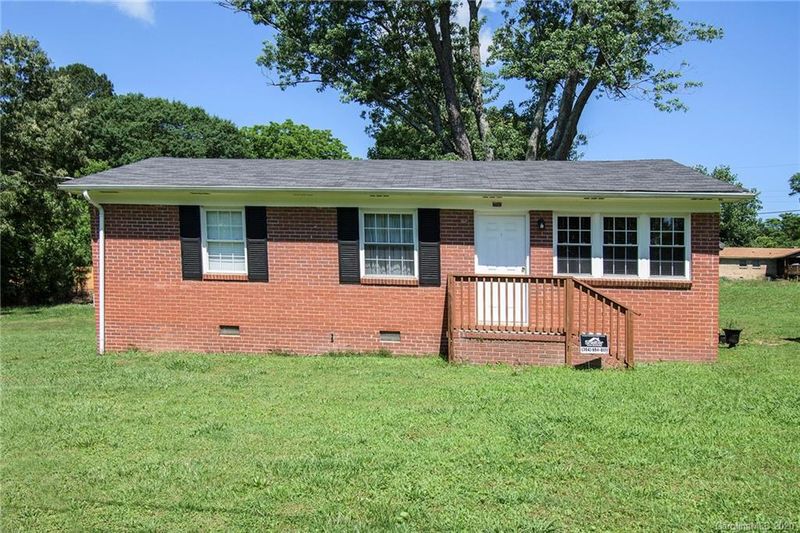 3703 Stoneman Dr, Gastonia, NC 28056
