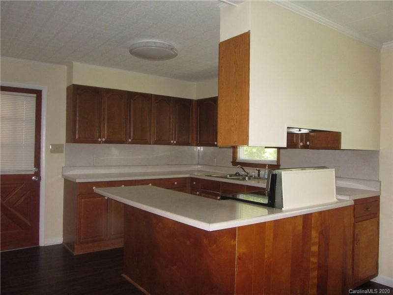 905 Sumter St, Lancaster, SC 29720