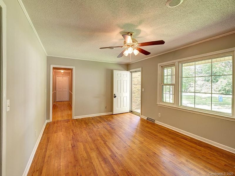 858 Hilldale Dr, Lancaster, SC 29720