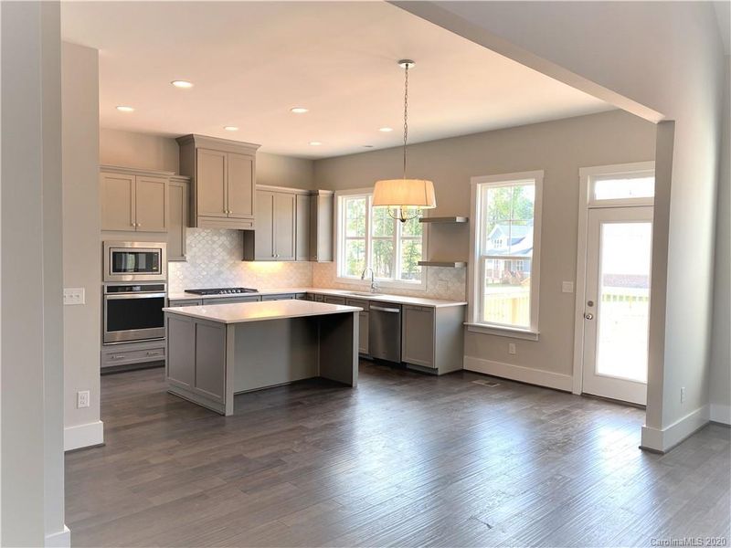100 Cherry Crossing Ln, Belmont, NC 28012