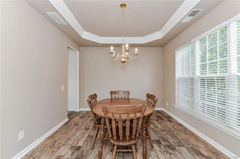 10801 Claude Freeman Dr, Charlotte, NC 28262