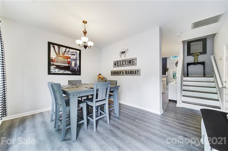 16734 Commons Creek Dr, Charlotte, NC 28277