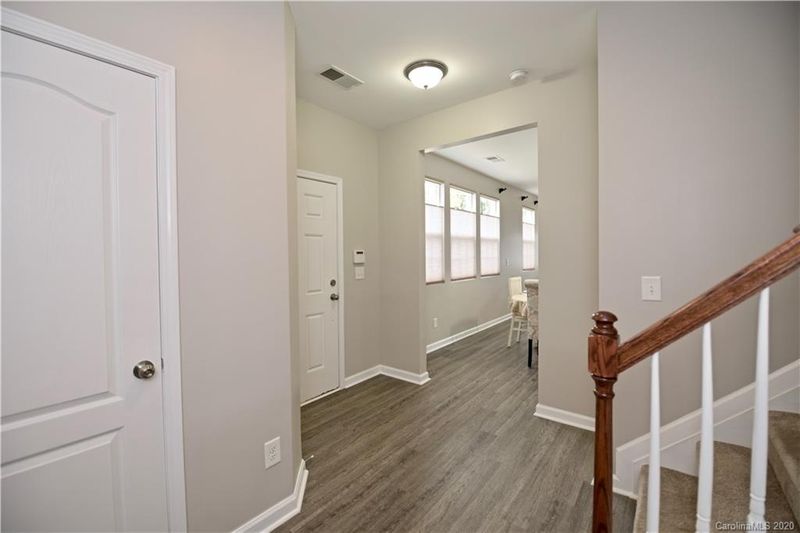 8292 Viewpoint Ln, Cornelius, NC 28031